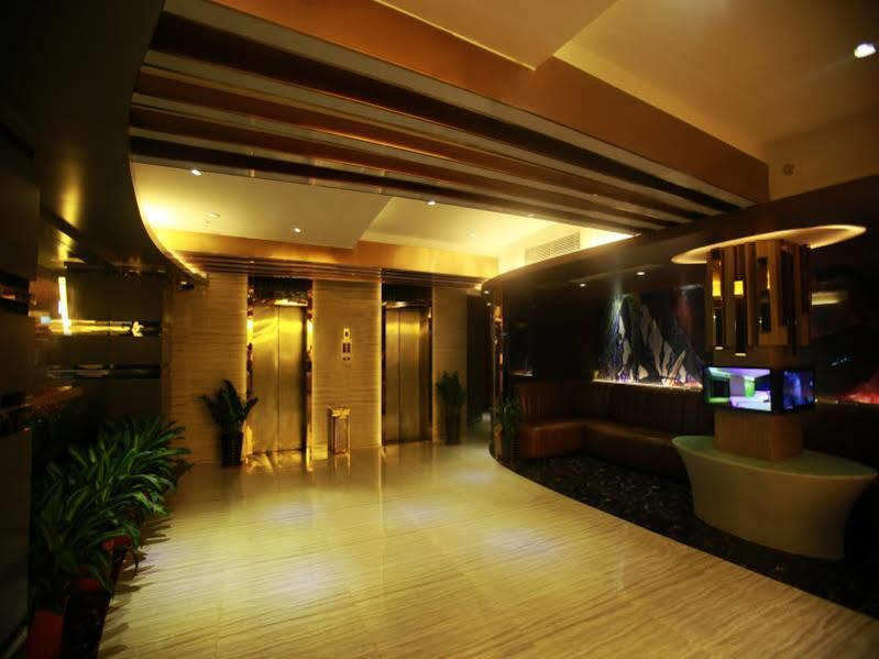 Hotel Li Yang Kanton Zewnętrze zdjęcie